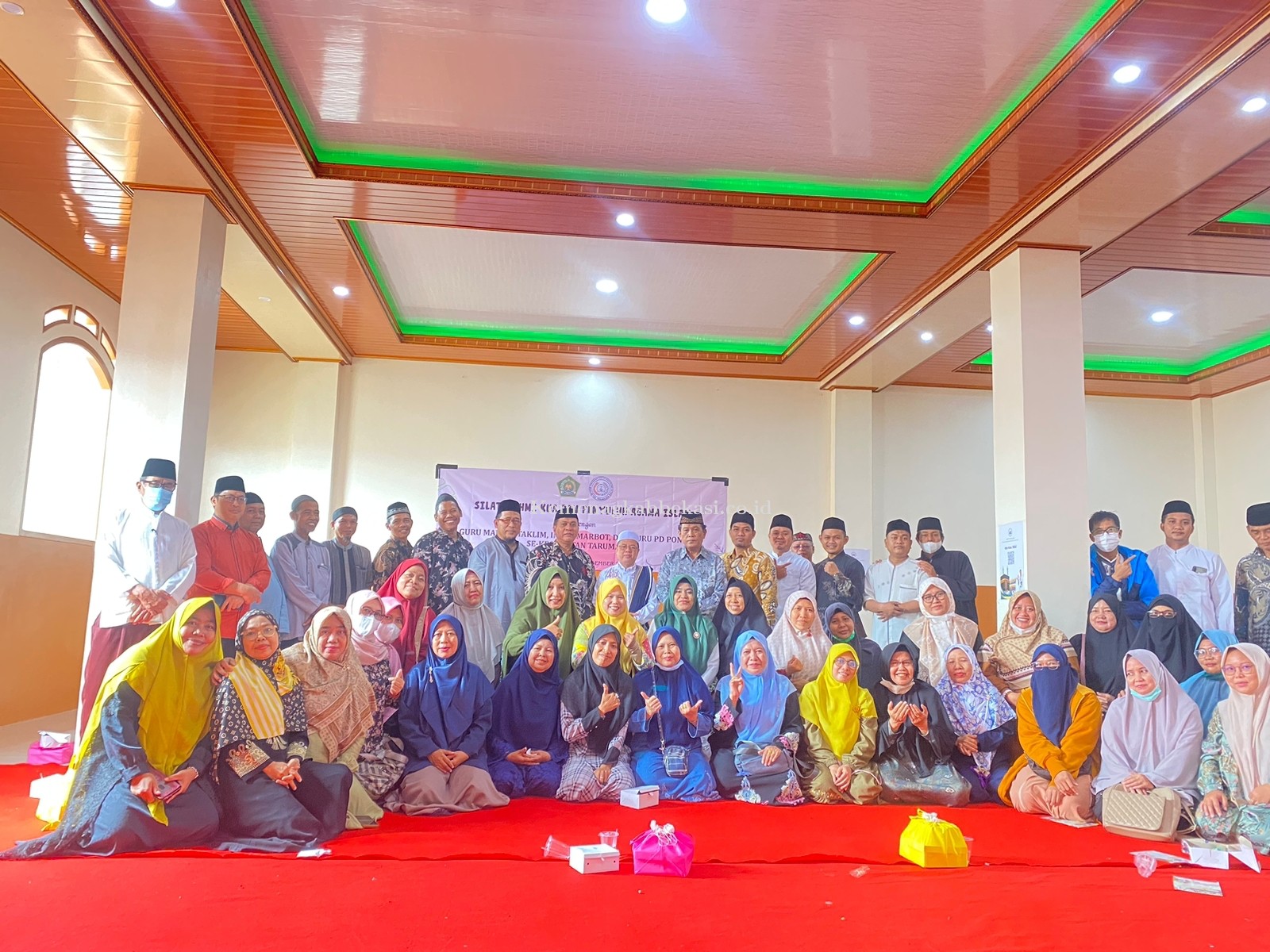 Giat Akhir Tahun Penyuluh Agama Islam KUA Tarumajaya, Silaturahmi, Dzikir, Doa Kebangsaan dengan Imam, Marbot, guru Majlis Taklim dan Guru Al-Quran