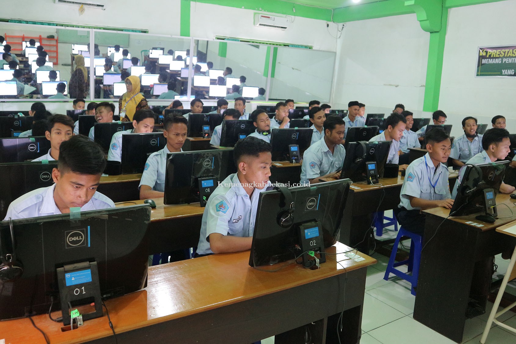 TANTANGAN GURU PAI DALAM MENGHADAPI SOCIETY 5.0